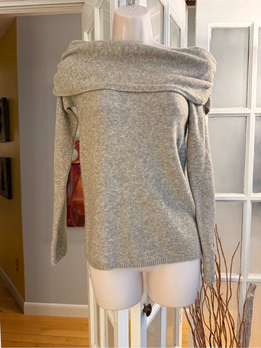 ✨NWOT Abercrombie & Fitch Off the Shoulder Sweater XS ✨